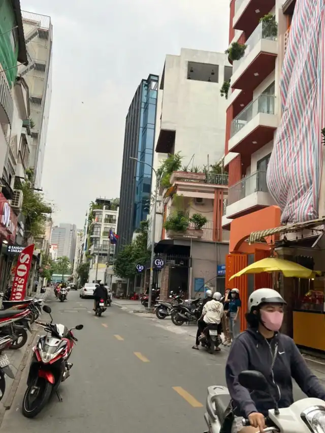 Bán nhà mặt tiền Thạch Thị Thanh Quận 1, TP.HCM – 5 phòng ngủ, giá 60 tỷ