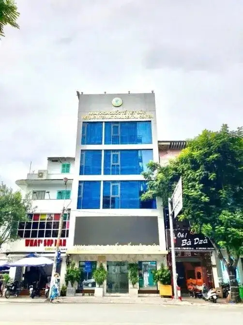 Bán nhà mặt tiền Đường Nguyễn Cư Trinh Quận 1, TP.HCM – 5 phòng ngủ, giá 49 tỷ