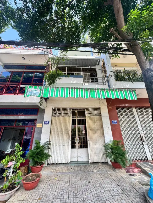 Bán nhà mặt tiền Đường Lê Đình Thụ Quận Tân Phú, TP.HCM – 3 phòng ngủ, giá 11.3 tỷ