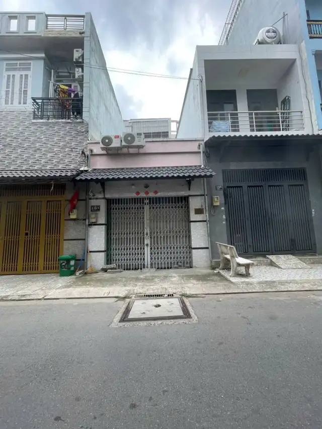 Bán nhà mặt tiền đường số 1 Quận Bình Tân, TP.HCM – 2 phòng ngủ, giá 4.7 tỷ Bán nhà mặt tiền đường số 1 Quận Bình Tân, TP.HCM – 2 phòng ngủ, giá 4.7 tỷ