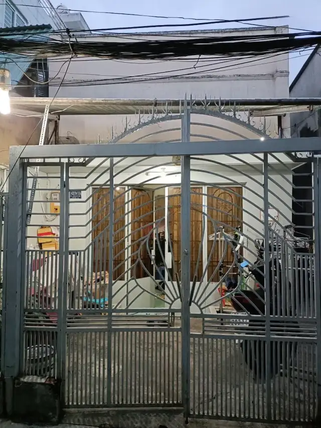 Bán nhà hẻm Huỳnh Tấn Phát Quận 7, TP.HCM – 2 phòng ngủ, giá 5 tỷ Bán nhà hẻm Huỳnh Tấn Phát Quận 7, TP.HCM – 2 phòng ngủ, giá 5 tỷ