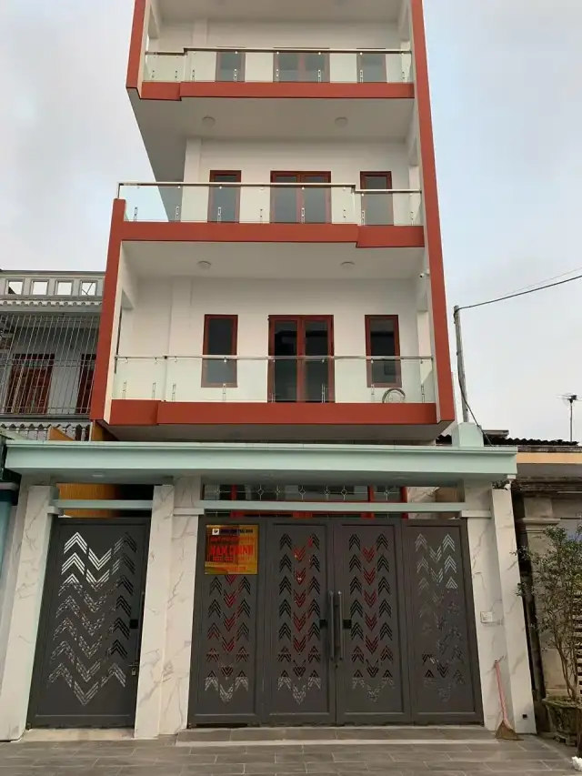 Bán nhà mặt tiền Phạm Huy Quang Thành phố Thái Bình, Thái Bình – 6 phòng ngủ, giá 13.5 tỷ Bán nhà mặt tiền Phạm Huy Quang Thành phố Thái Bình, Thái Bình – 6 phòng ngủ, giá 13.5 tỷ
