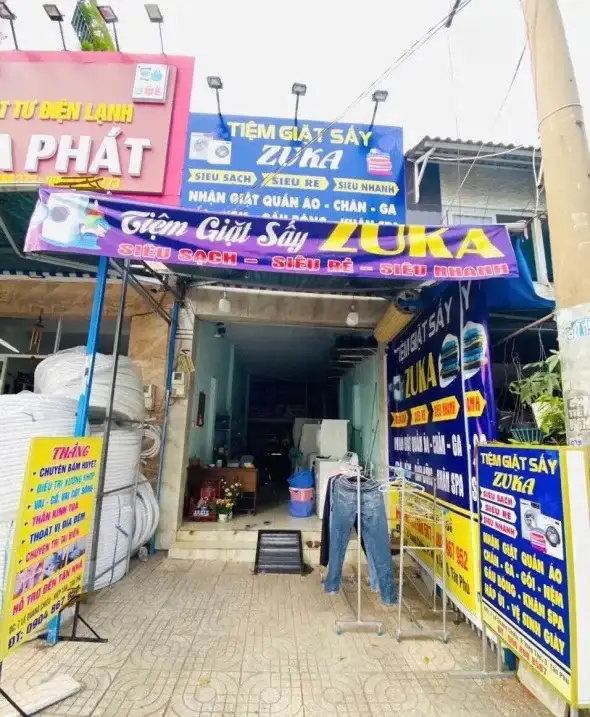 Bán nhà mặt tiền Lê Quang Chiểu  Quận Tân Phú, TP.HCM – 2 phòng ngủ, giá 8.9 tỷ