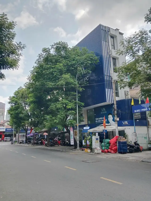 Bán nhà mặt tiền Phan Văn Trường Quận 1, TP.HCM – 1 phòng ngủ, giá 28.5 tỷ
