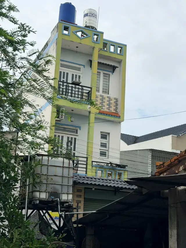 Bán nhà hẻm Đặng Thúc Vịnh Huyện Hóc Môn, TP.HCM – 3 phòng ngủ, giá 3.5 tỷ Bán nhà hẻm Đặng Thúc Vịnh Huyện Hóc Môn, TP.HCM – 3 phòng ngủ, giá 3.5 tỷ