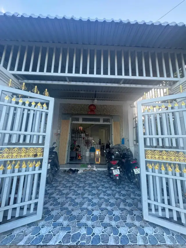 Bán nhà mặt tiền Nguyễn An Ninh Huyện Cần Giuộc, Long An – 3 phòng ngủ, giá 2.2 tỷ Bán nhà mặt tiền Nguyễn An Ninh Huyện Cần Giuộc, Long An – 3 phòng ngủ, giá 2.2 tỷ