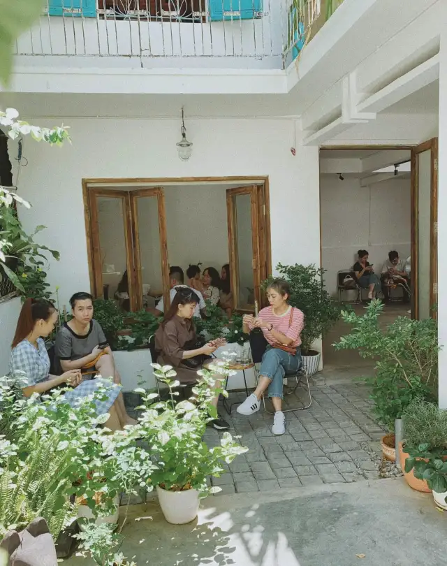 Bán nhà hẻm Nguyễn Chí Thanh Quận Hải Châu, TP. Đà Nẵng – 1 phòng ngủ, giá 14.9 tỷ Bán nhà hẻm Nguyễn Chí Thanh Quận Hải Châu, TP. Đà Nẵng – 1 phòng ngủ, giá 14.9 tỷ