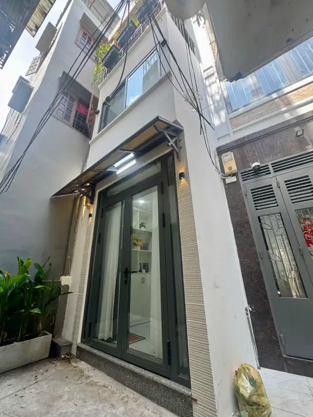 Bán nhà hẻm Nguyễn Thượng Hiền Quận 3, TP.HCM – 4 phòng ngủ, giá 4.7 tỷ