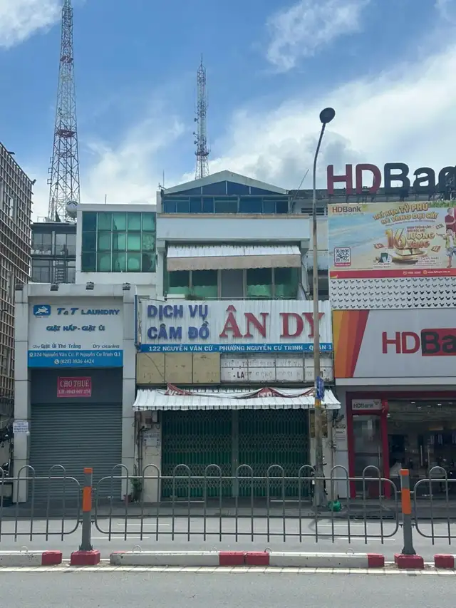 Bán nhà mặt tiền Nguyễn Văn Cừ Quận 1, TP.HCM – giá 36 tỷ Bán nhà mặt tiền Nguyễn Văn Cừ Quận 1, TP.HCM – giá 36 tỷ