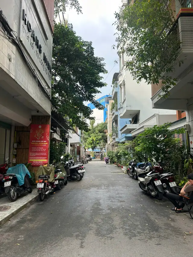 Bán nhà hẻm Lữ Gia Quận 11, TP.HCM – 3 phòng ngủ, giá 18 tỷ