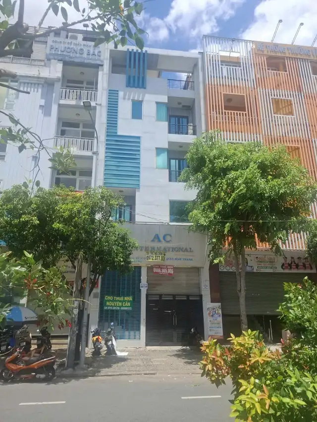 Bán nhà mặt tiền Phan Xích Long Quận Bình Thạnh, TP.HCM – 6 phòng ngủ, giá 36.5 tỷ Bán nhà mặt tiền Phan Xích Long Quận Bình Thạnh, TP.HCM – 6 phòng ngủ, giá 36.5 tỷ