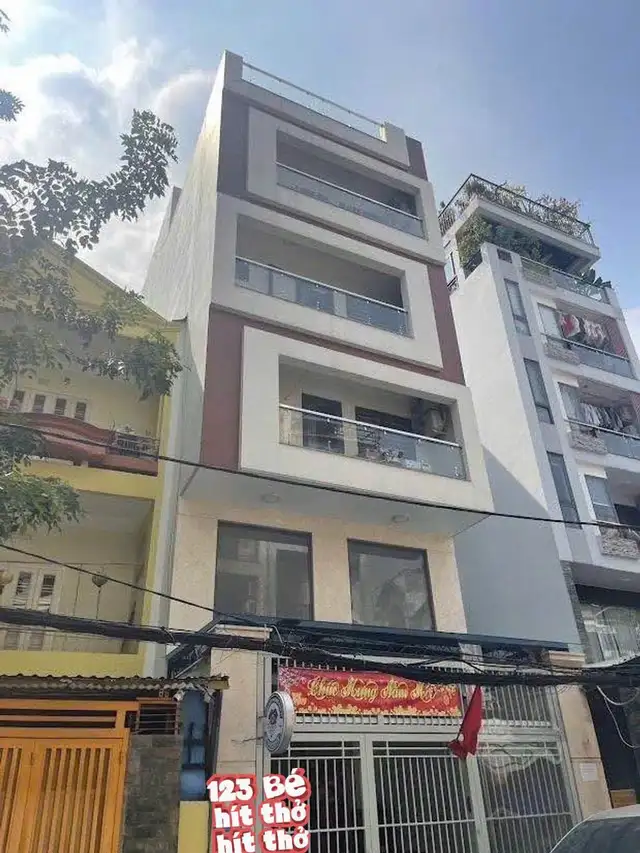 Bán nhà mặt tiền Nguyễn Trọng Lội Quận Tân Bình, TP.HCM – 7 phòng ngủ, giá 30 tỷ Bán nhà mặt tiền Nguyễn Trọng Lội Quận Tân Bình, TP.HCM – 7 phòng ngủ, giá 30 tỷ