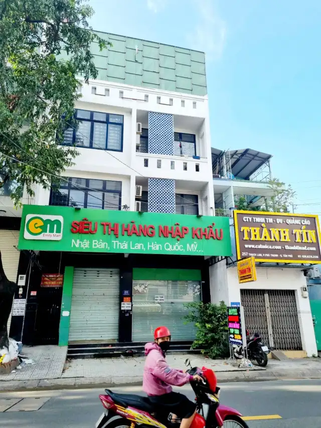 Bán nhà mặt tiền đường Thạch Lam Quận Tân Phú, TP.HCM – 21 phòng ngủ, giá 24 tỷ