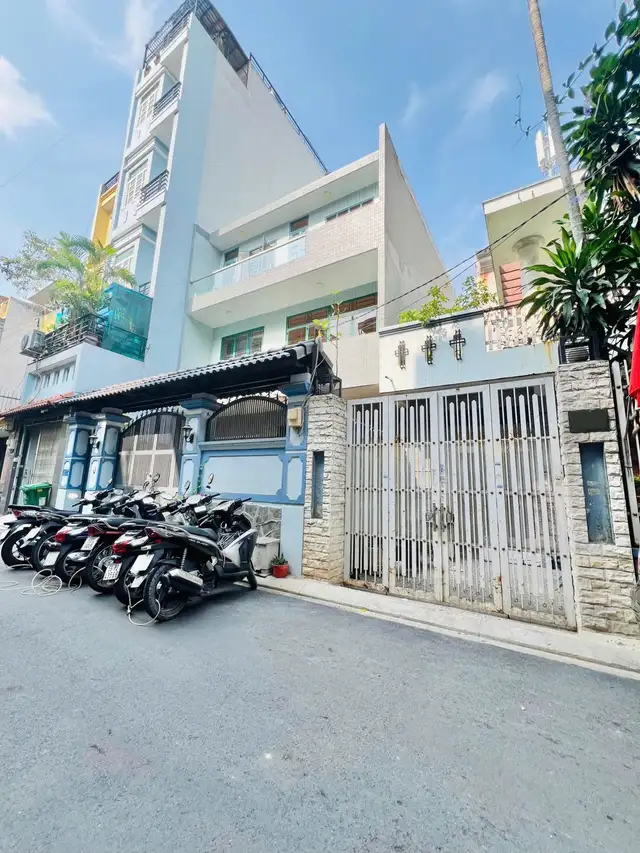 Bán nhà hẻm Văn Chung Quận Tân Bình, TP.HCM – giá 37.5 tỷ Bán nhà hẻm Văn Chung Quận Tân Bình, TP.HCM – giá 37.5 tỷ