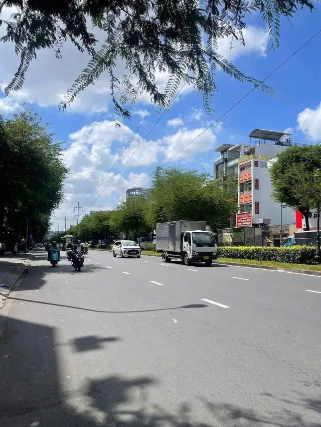 Bán nhà mặt tiền Hồng Bàng Quận 6, TP.HCM – giá 150 tỷ Bán nhà mặt tiền Hồng Bàng Quận 6, TP.HCM – giá 150 tỷ
