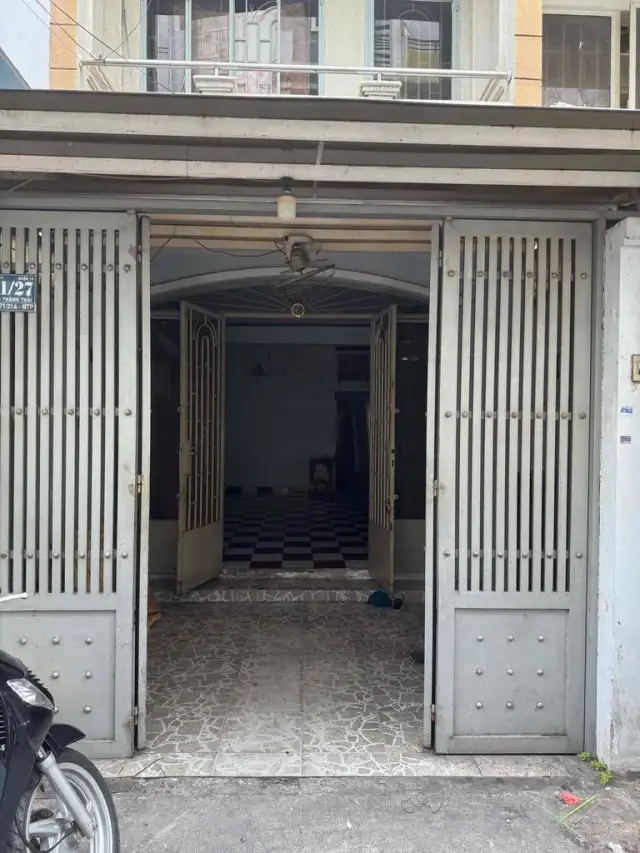 Bán nhà hẻm Thành Thái Quận 10, TP.HCM – 3 phòng ngủ, giá 16 tỷ Bán nhà hẻm Thành Thái Quận 10, TP.HCM – 3 phòng ngủ, giá 16 tỷ