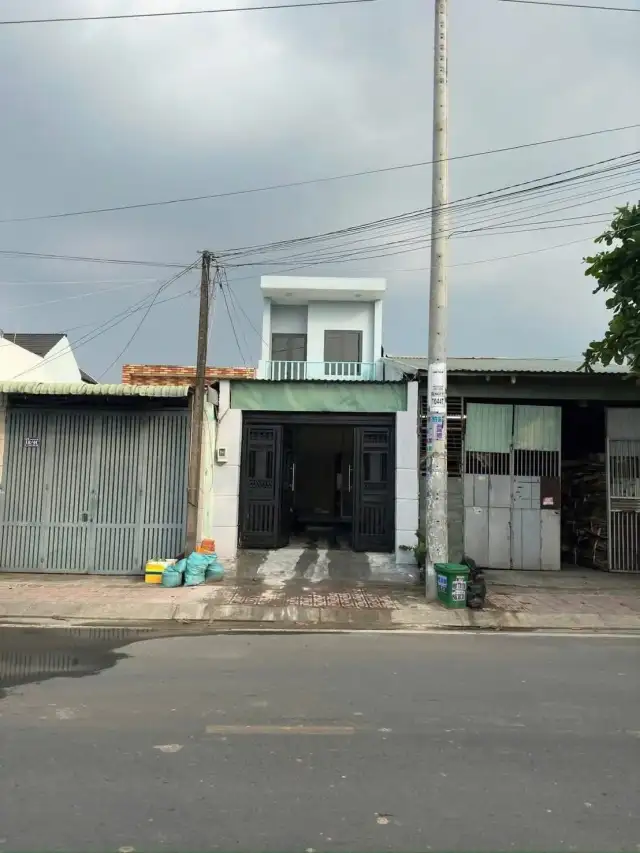 Bán nhà hẻm Nguyễn Thị Thử, Ấp 3 Huyện Hóc Môn, TP.HCM – 2 phòng ngủ, giá 6.7 tỷ Bán nhà hẻm Nguyễn Thị Thử, Ấp 3 Huyện Hóc Môn, TP.HCM – 2 phòng ngủ, giá 6.7 tỷ