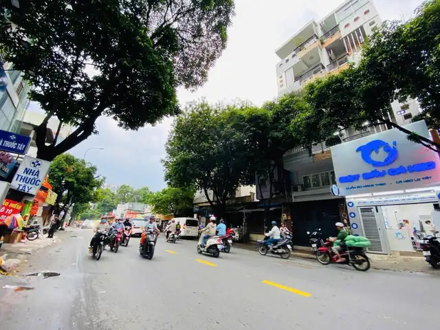 Bán nhà mặt tiền Phổ Quang Quận Tân Bình, TP.HCM – giá 43 tỷ