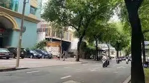 Bán nhà mặt tiền Nguyễn Du Quận 1, TP.HCM – giá 400 tỷ