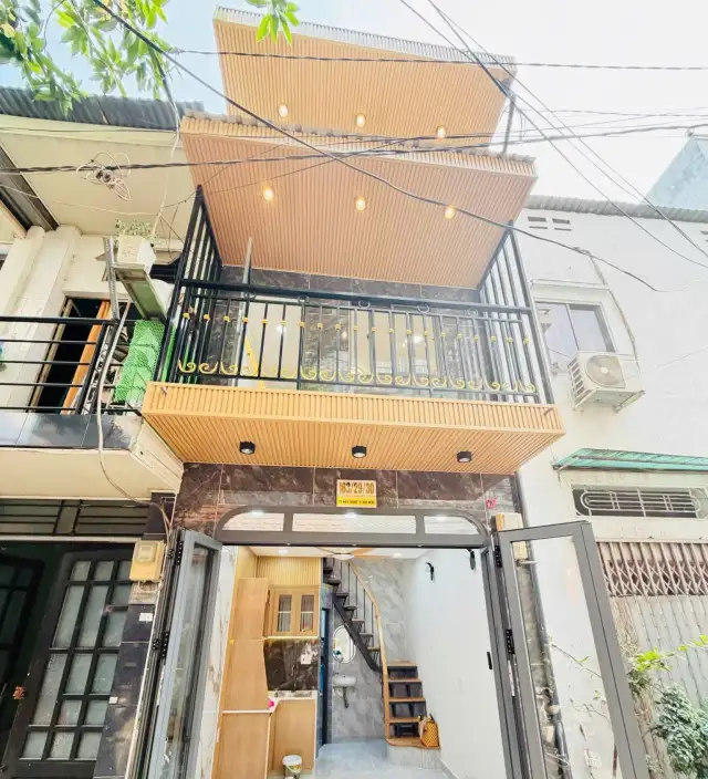 Bán nhà hẻm Tô Hiến Thành Quận 10, TP.HCM – 2 phòng ngủ, giá 2.7 tỷ