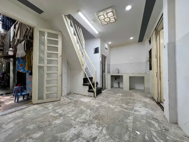 Bán nhà hẻm Nguyễn Chí Thanh Quận 10, TP.HCM – 2 phòng ngủ, giá 3.4 tỷ Bán nhà hẻm Nguyễn Chí Thanh Quận 10, TP.HCM – 2 phòng ngủ, giá 3.4 tỷ
