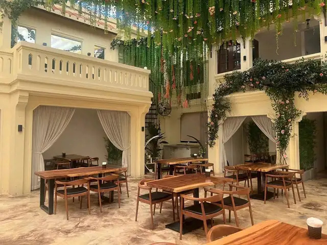 Bán nhà mặt tiền Xuân Thủy Thành phố Thủ Đức, TP.HCM – giá 61 tỷ Bán nhà mặt tiền Xuân Thủy Thành phố Thủ Đức, TP.HCM – giá 61 tỷ