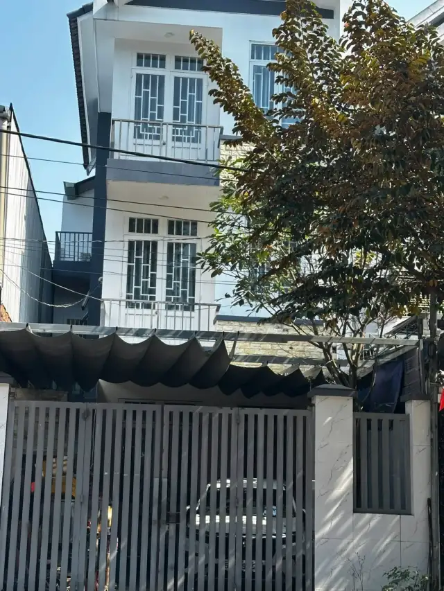 Bán nhà mặt tiền đường số 5C Thành phố Thủ Dầu Một, Bình Dương – 3 phòng ngủ, giá 4.8 tỷ