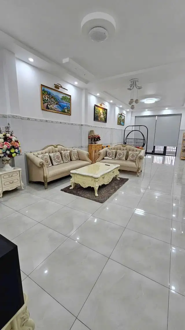 Bán nhà mặt tiền đường 30 tháng 4 Thành phố Vũng Tàu, BRVT – 5 phòng ngủ, giá 14.8 tỷ Bán nhà mặt tiền đường 30 tháng 4 Thành phố Vũng Tàu, BRVT – 5 phòng ngủ, giá 14.8 tỷ