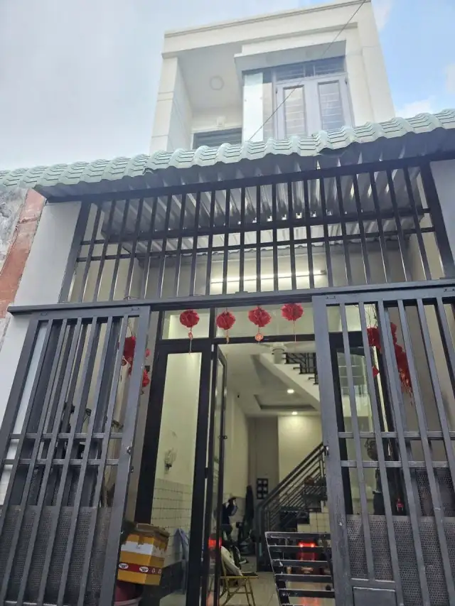 Bán nhà hẻm Tô Ký Quận 12, TP.HCM – 2 phòng ngủ, giá 3 tỷ Bán nhà hẻm Tô Ký Quận 12, TP.HCM – 2 phòng ngủ, giá 3 tỷ