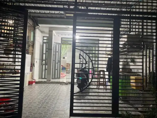 Bán nhà hẻm Phú Lợi Thành phố Thủ Dầu Một, Bình Dương – 2 phòng ngủ, giá 2.3 tỷ Bán nhà hẻm Phú Lợi Thành phố Thủ Dầu Một, Bình Dương – 2 phòng ngủ, giá 2.3 tỷ