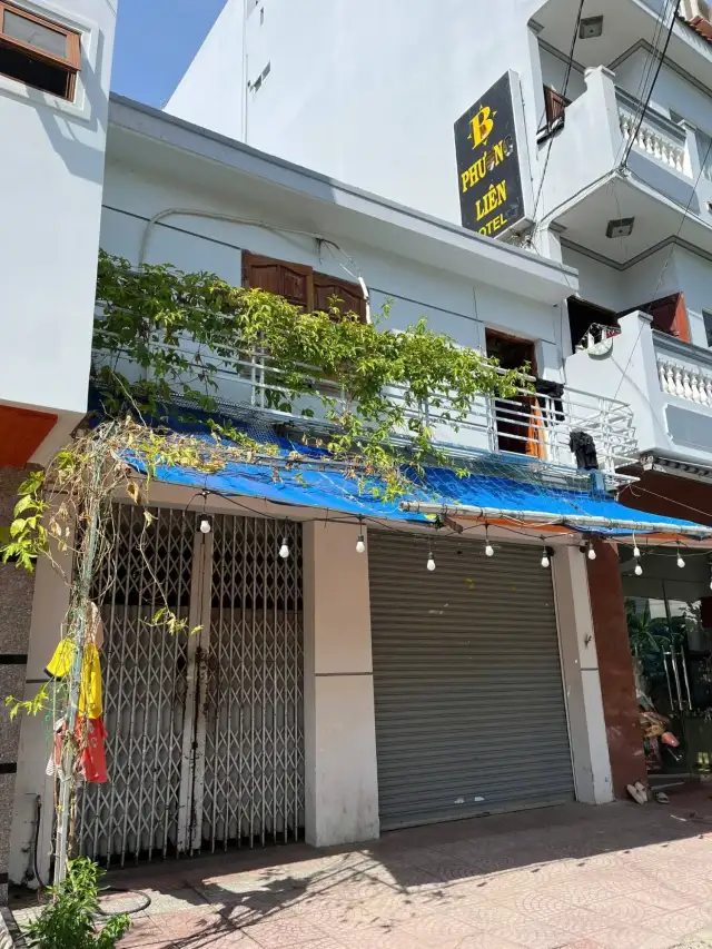 Bán nhà mặt tiền Bùi Huy Bích Thành phố Nha Trang, Khánh Hòa – 2 phòng ngủ, giá 7 tỷ