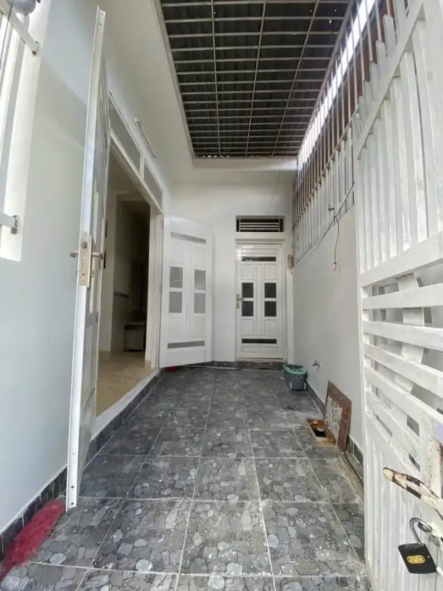 Bán nhà hẻm Hòa Trung Thành phố Nha Trang, Khánh Hòa – 2 phòng ngủ, giá 2.9 tỷ Bán nhà hẻm Hòa Trung Thành phố Nha Trang, Khánh Hòa – 2 phòng ngủ, giá 2.9 tỷ