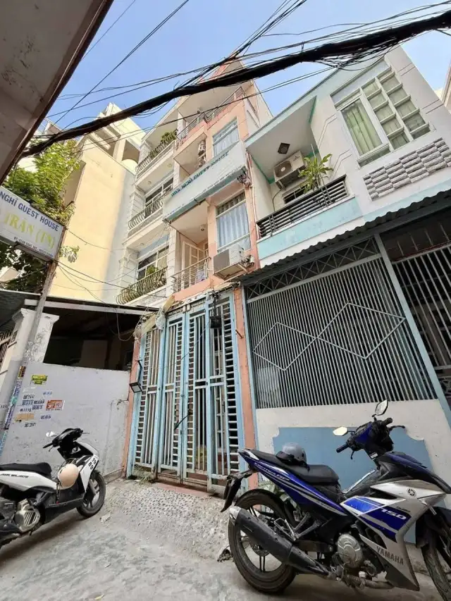 Bán nhà hẻm Quân Trấn Thành phố Nha Trang, Khánh Hòa – 6 phòng ngủ, giá 7.5 tỷ
