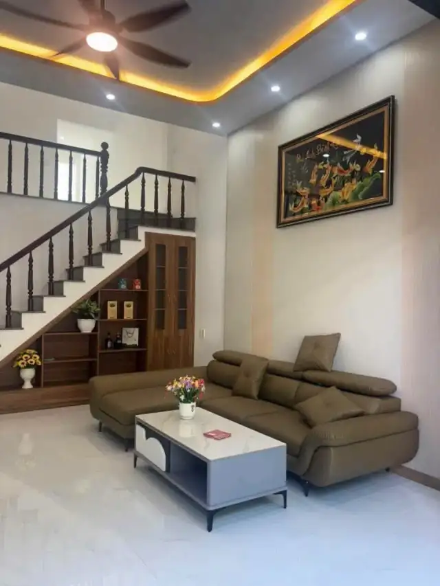 Bán nhà mặt tiền Đường Đống Công Tường Quận Cẩm Lệ, TP. Đà Nẵng – 3 phòng ngủ, giá 5.5 tỷ