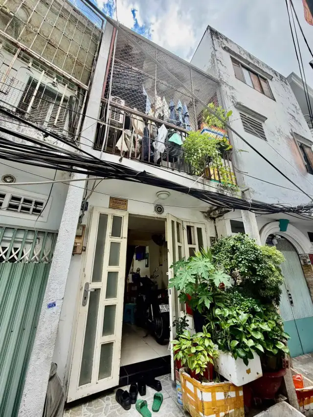 Bán nhà hẻm Bis Trần Văn Đang Quận 3, TP.HCM – 2 phòng ngủ, giá 6.2 tỷ
