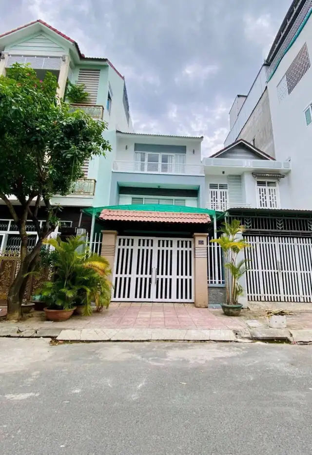 Bán nhà mặt tiền KDC Vĩnh Điềm Trung Thành phố Nha Trang, Khánh Hòa – 3 phòng ngủ, giá 10 tỷ