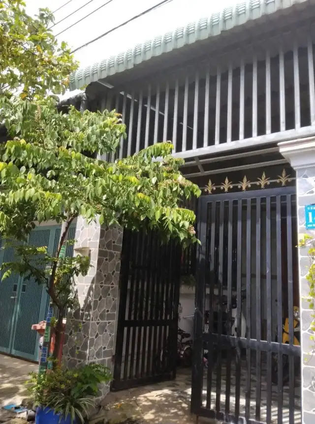 Bán nhà hẻm Trần Quang Diệu, khu phố Tân Phước Thành phố Dĩ An, Bình Dương – 3 phòng ngủ, giá 3.5 tỷ Bán nhà hẻm Trần Quang Diệu, khu phố Tân Phước Thành phố Dĩ An, Bình Dương – 3 phòng ngủ, giá 3.5 tỷ