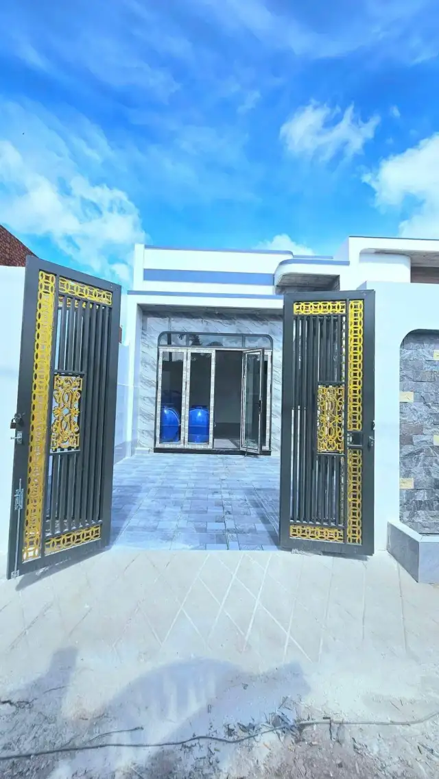 Bán nhà hẻm Ấp 4 Huyện Đức Hòa, Long An – 2 phòng ngủ, giá 1.8 tỷ
