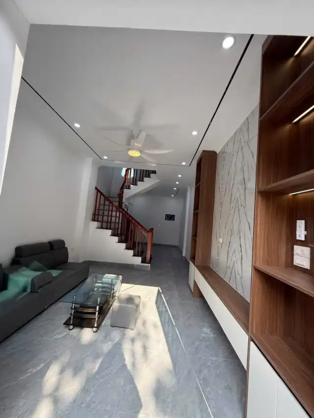 Bán nhà hẻm Làng Vang Thị xã Mỹ Hào, Hưng Yên – 3 phòng ngủ, giá 2 tỷ