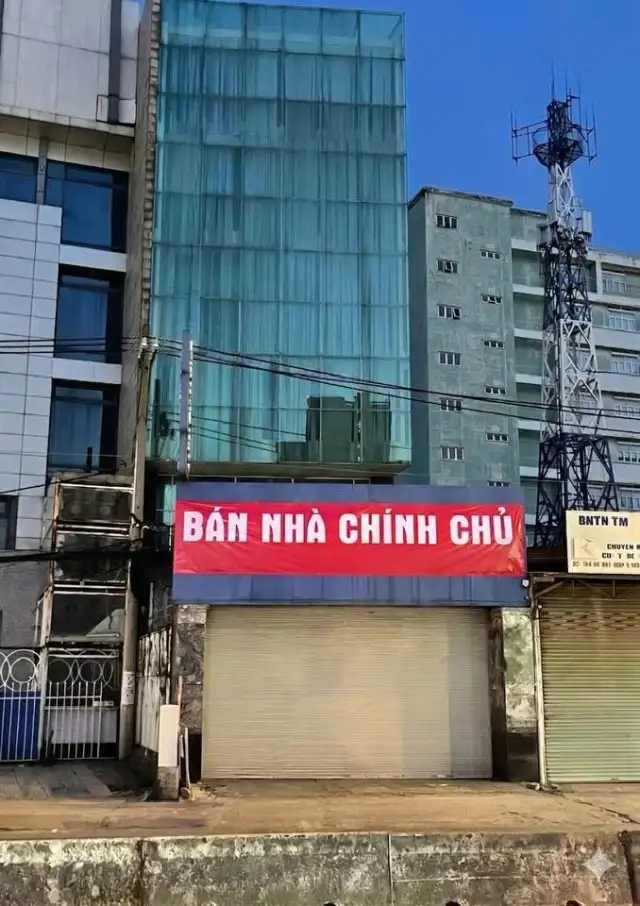 Bán nhà mặt tiền Hà Huy Giáp Quận 12, TP.HCM – 10 phòng ngủ, giá 27.7 tỷ
