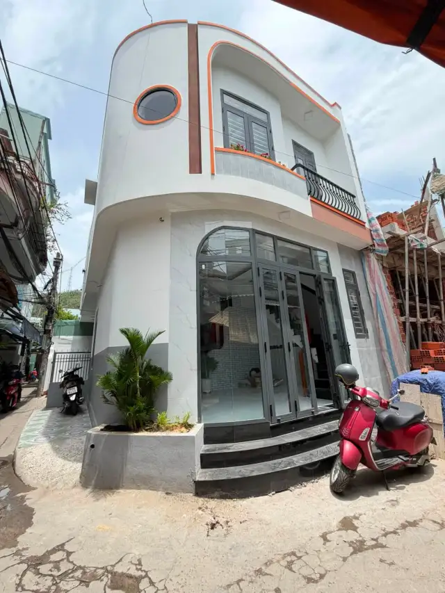 Bán nhà hẻm Đống Đa Thành phố Quy Nhơn, Bình Định – 2 phòng ngủ, giá 2.7 tỷ Bán nhà hẻm Đống Đa Thành phố Quy Nhơn, Bình Định – 2 phòng ngủ, giá 2.7 tỷ
