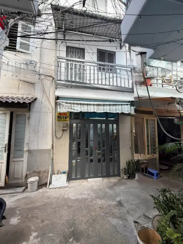 Bán nhà hẻm Hiệp Thành 35 Quận 12, TP.HCM – 2 phòng ngủ, giá 1.2 tỷ Bán nhà hẻm Hiệp Thành 35 Quận 12, TP.HCM – 2 phòng ngủ, giá 1.2 tỷ