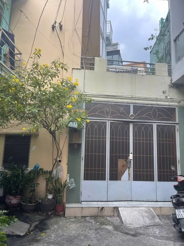 Bán nhà hẻm Trần Phú Quận 5, TP.HCM – giá 9.9 tỷ Bán nhà hẻm Trần Phú Quận 5, TP.HCM – giá 9.9 tỷ