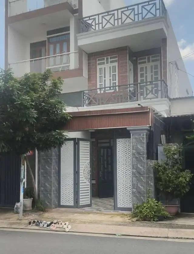 Bán nhà hẻm Xuân Thới Thượng 22, ấp 5 Huyện Hóc Môn, TP.HCM – 4 phòng ngủ, giá 5.1 tỷ