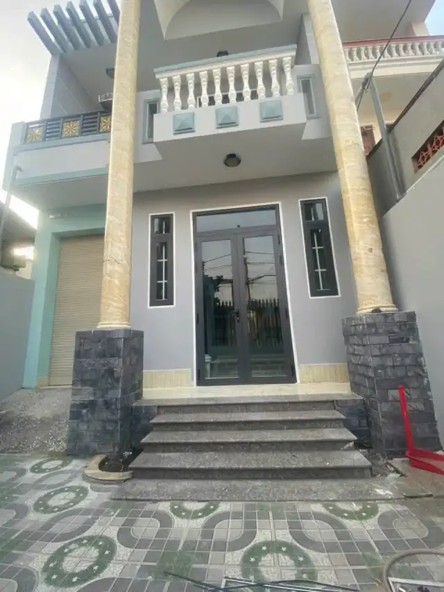Bán nhà hẻm Ấp Trung Đông 1 Huyện Hóc Môn, TP.HCM – 4 phòng ngủ, giá 5.5 tỷ