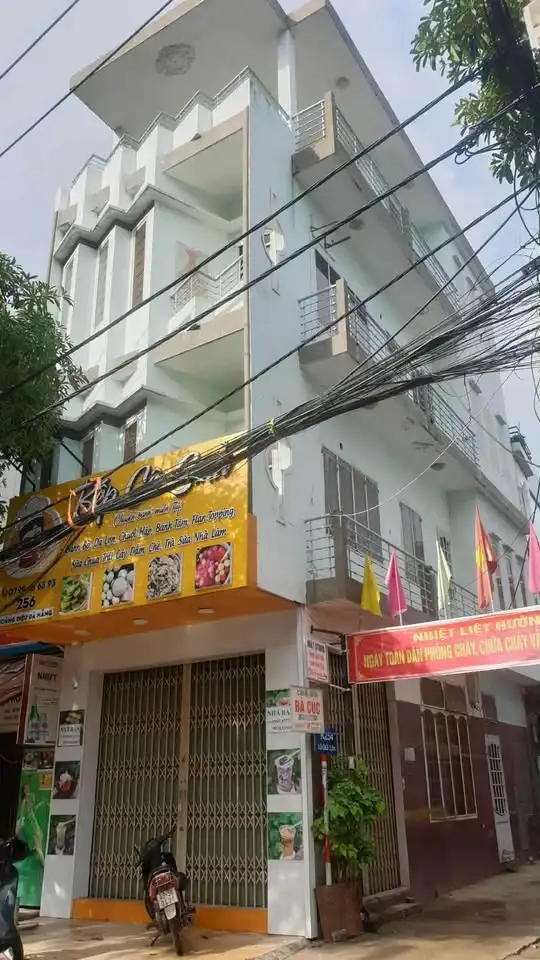 Bán nhà mặt tiền Hoàng Diệu Quận Hải Châu, TP. Đà Nẵng – 3 phòng ngủ, giá 12.8 tỷ