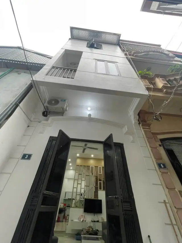 Bán nhà hẻm Lạc Sơn Thị xã Sơn Tây, TP. Hà Nội – 3 phòng ngủ, giá 2.9 tỷ Bán nhà hẻm Lạc Sơn Thị xã Sơn Tây, TP. Hà Nội – 3 phòng ngủ, giá 2.9 tỷ