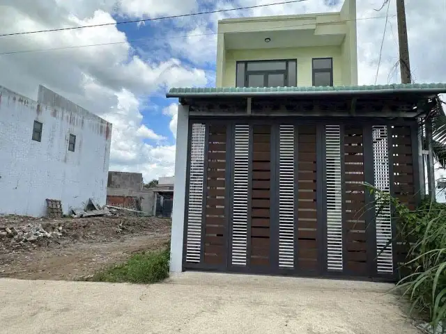 Bán nhà hẻm Hẻm 570 đường Châu Thị Kim Thành phố Tân An, Long An – 2 phòng ngủ, giá 1.9 tỷ Bán nhà hẻm Hẻm 570 đường Châu Thị Kim Thành phố Tân An, Long An – 2 phòng ngủ, giá 1.9 tỷ