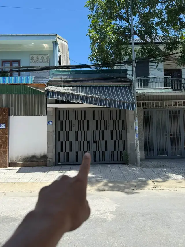 Bán nhà mặt tiền Hàm Nghi Thành phố Vinh, Nghệ An – 2 phòng ngủ, giá 4.3 tỷ Bán nhà mặt tiền Hàm Nghi Thành phố Vinh, Nghệ An – 2 phòng ngủ, giá 4.3 tỷ