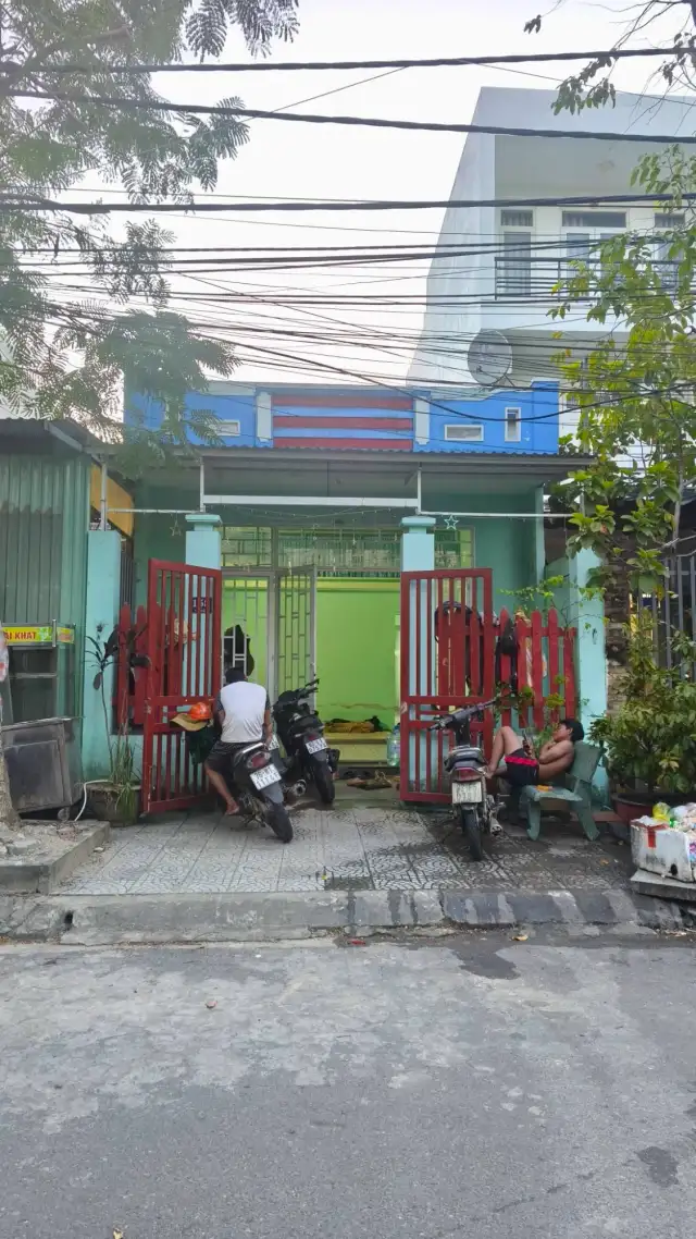 Bán nhà mặt tiền Vũ Miên Huyện Hòa Vang, TP. Đà Nẵng – 4 phòng ngủ, giá 4.3 tỷ